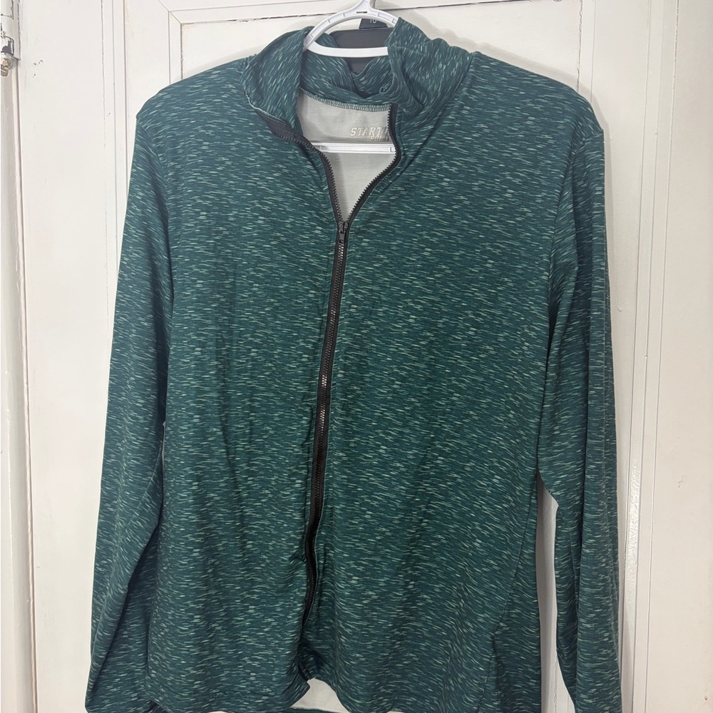 Stylish Green Zip-Up Women's Sweater